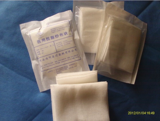 供应 医用纱布块 一次性使用脱脂棉纱布叠片 8*10*8