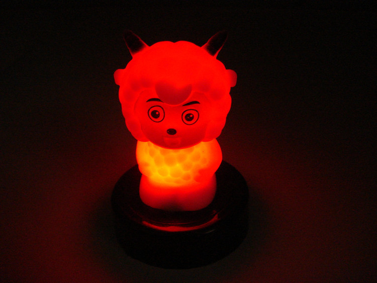 喜羊羊拍拍灯 喜羊羊夜灯 七彩小夜灯创意