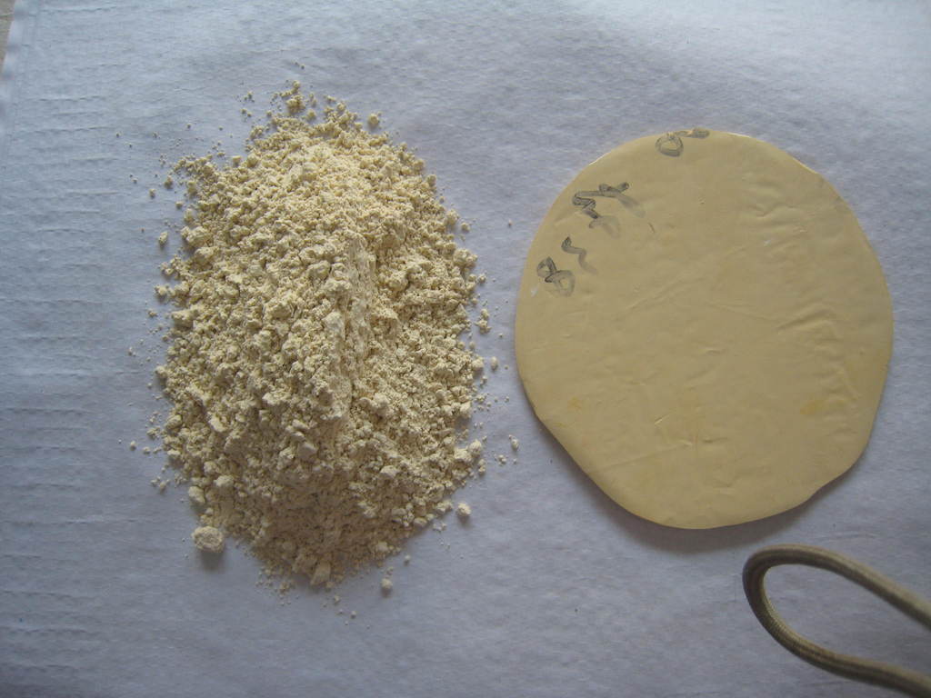 供应吸塑加硬黄石膏粉(图)