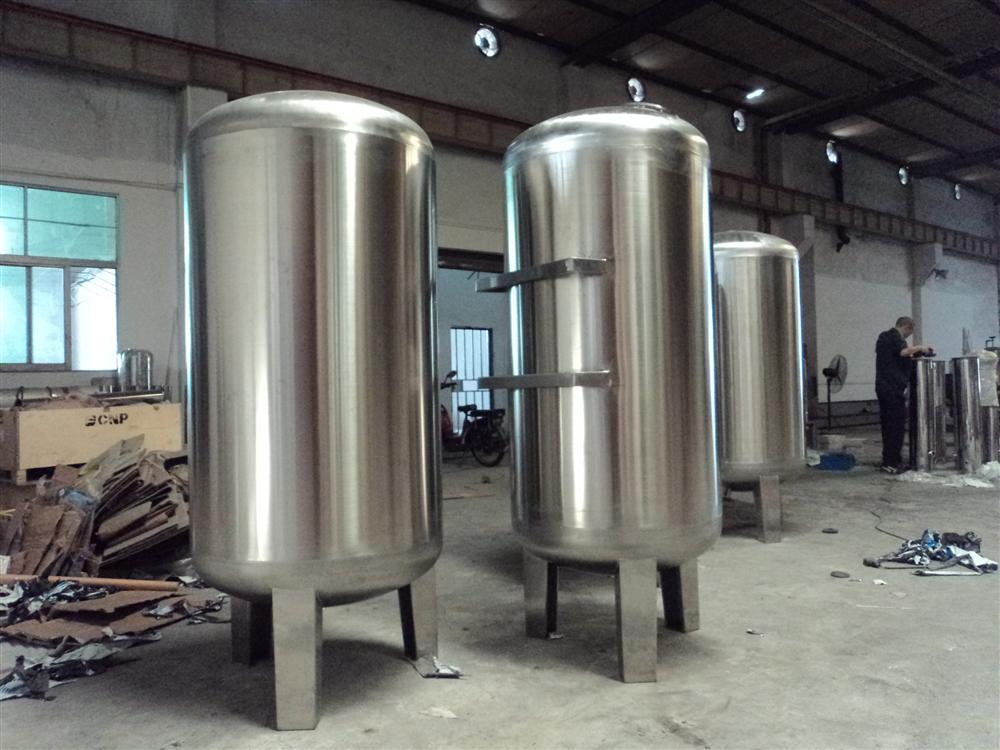 雨阳环境供应砂处理罐 碳过滤器 预处理罐不锈钢图片_5