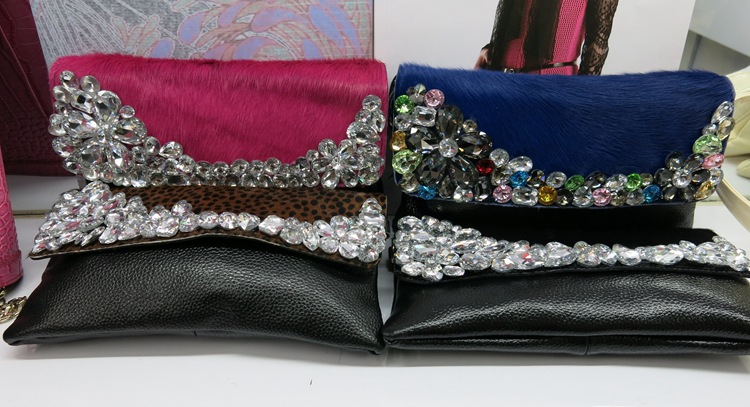 马毛镶头水钻荔纹牛皮晚晏手抓斜挎包 时尚真皮女包 真皮包批发