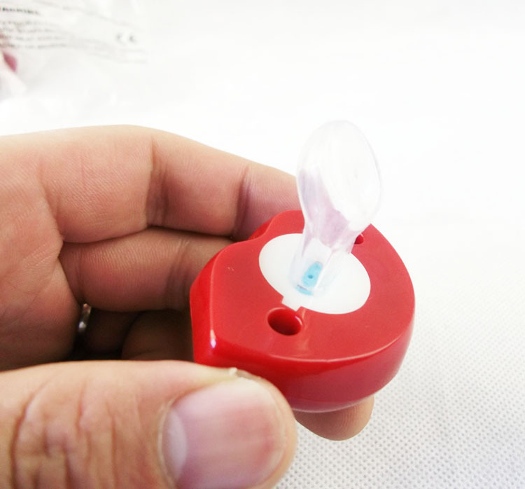 批发婴儿奶嘴红色嘴唇安抚奶嘴婴儿奶嘴夹婴儿用品婴儿奶嘴