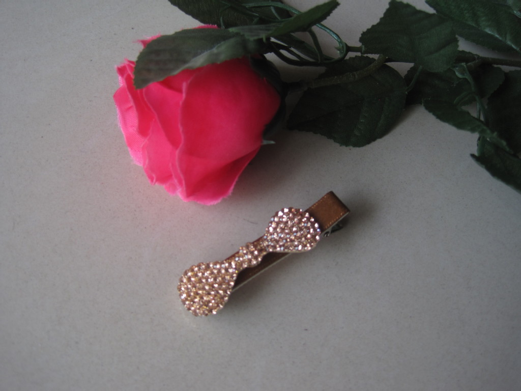 厂家供应发饰头饰 新款水晶梅花鸭嘴夹