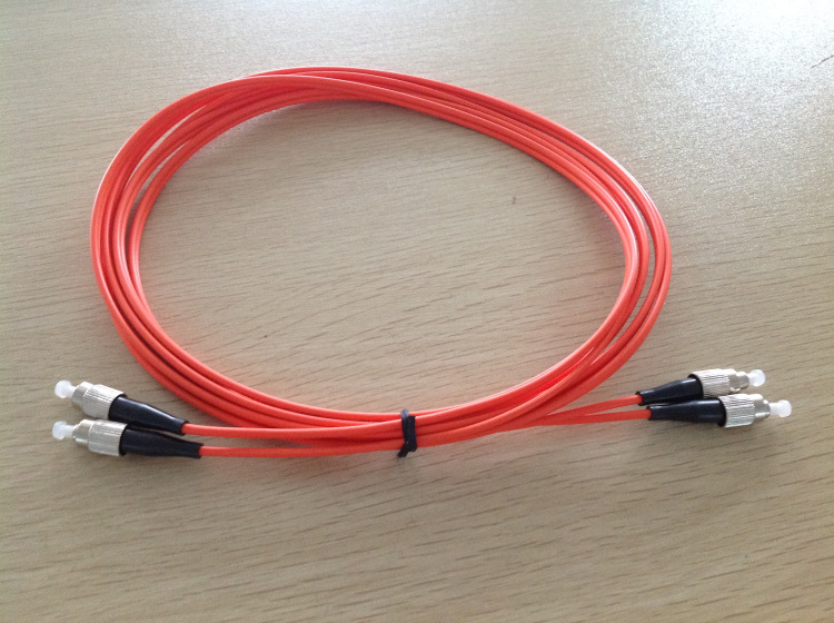 【高品质】fc-fc 多模双芯 50米 光纤跳线 尾纤 电信级 厂家直销