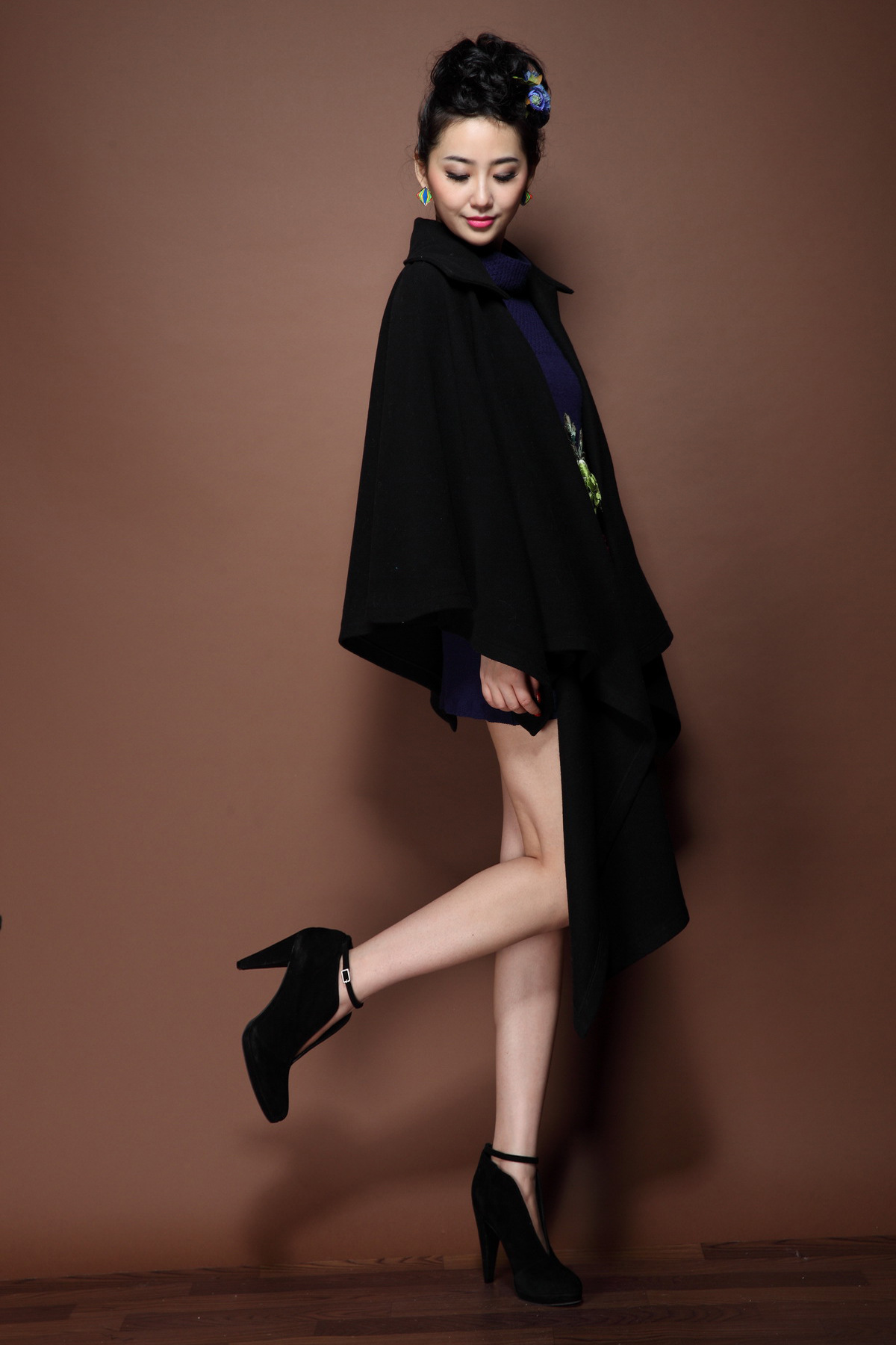 欧美外贸 精品女装 批发2013秋季新款时尚气质女式披风外套5045