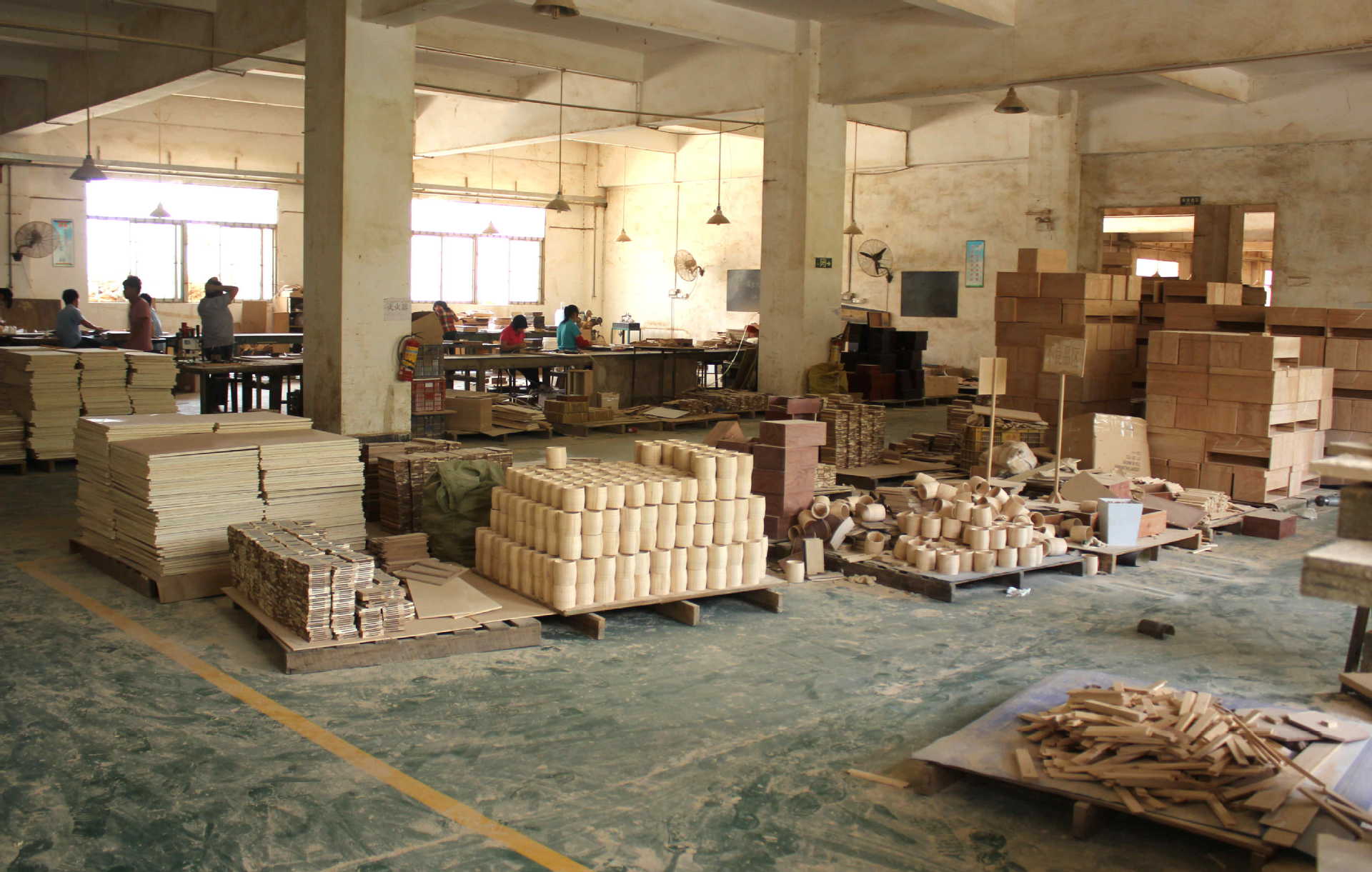 新款迷你木质蓝牙音箱 蓝牙音响 无线蓝牙音箱 便携式实木音箱