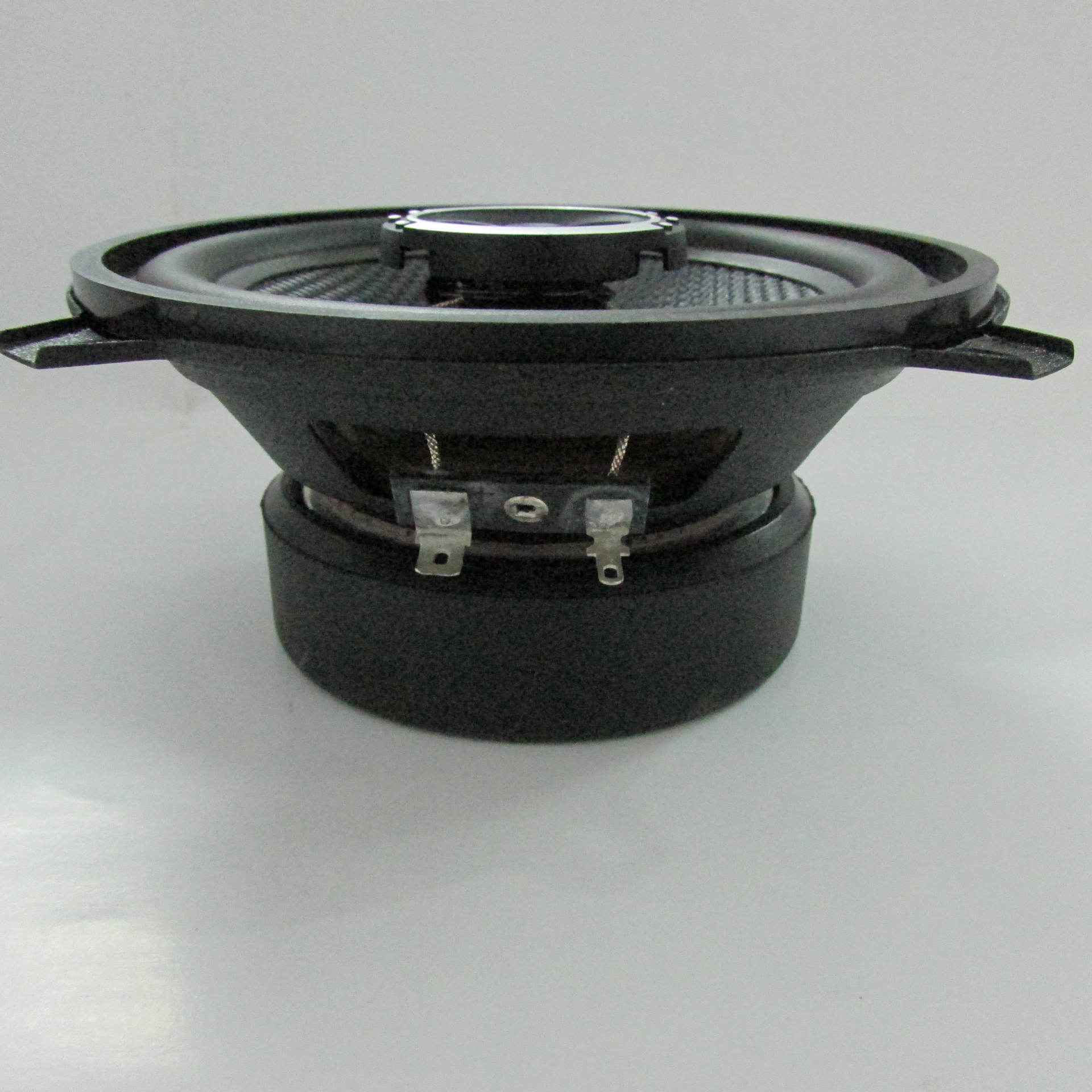 广州汽车音响改装新品180w大功率车载同轴喇叭上市诚邀代理批发