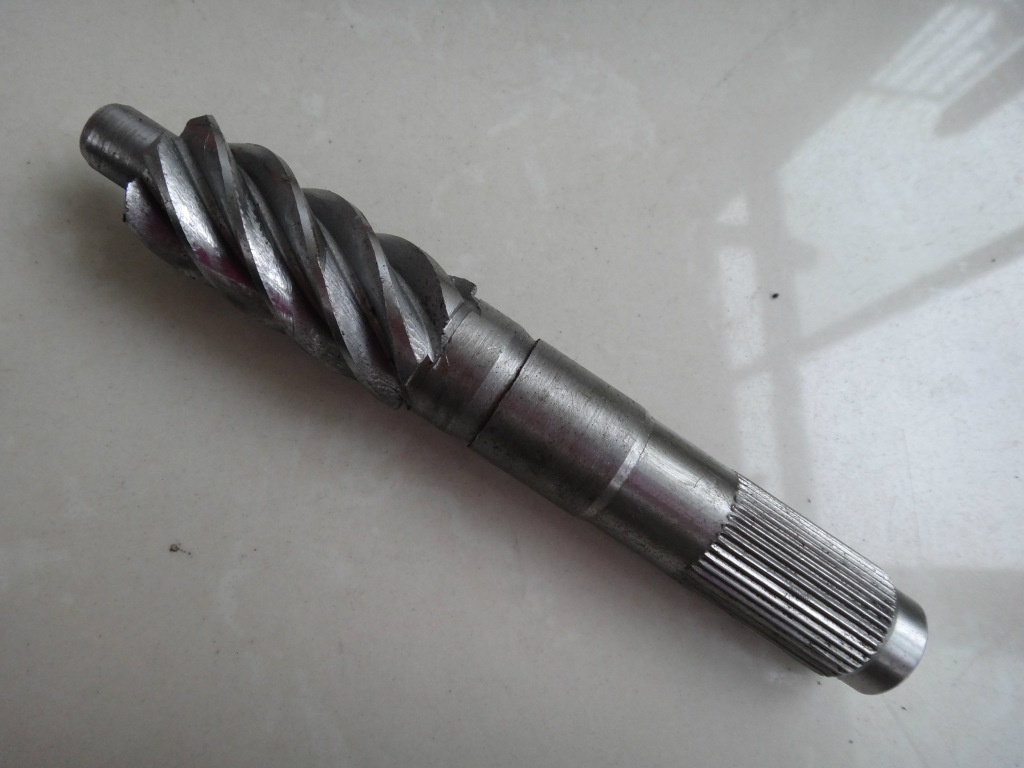 厂家直销优质汽车转向器齿轮轴图片_6