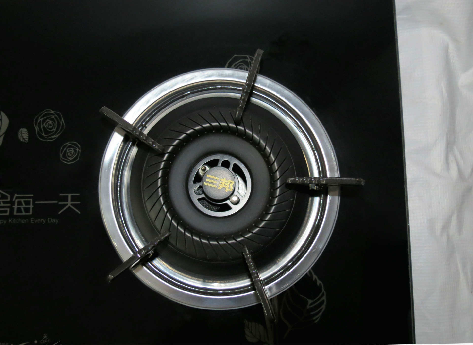 家用嵌入式钢化玻璃燃气灶