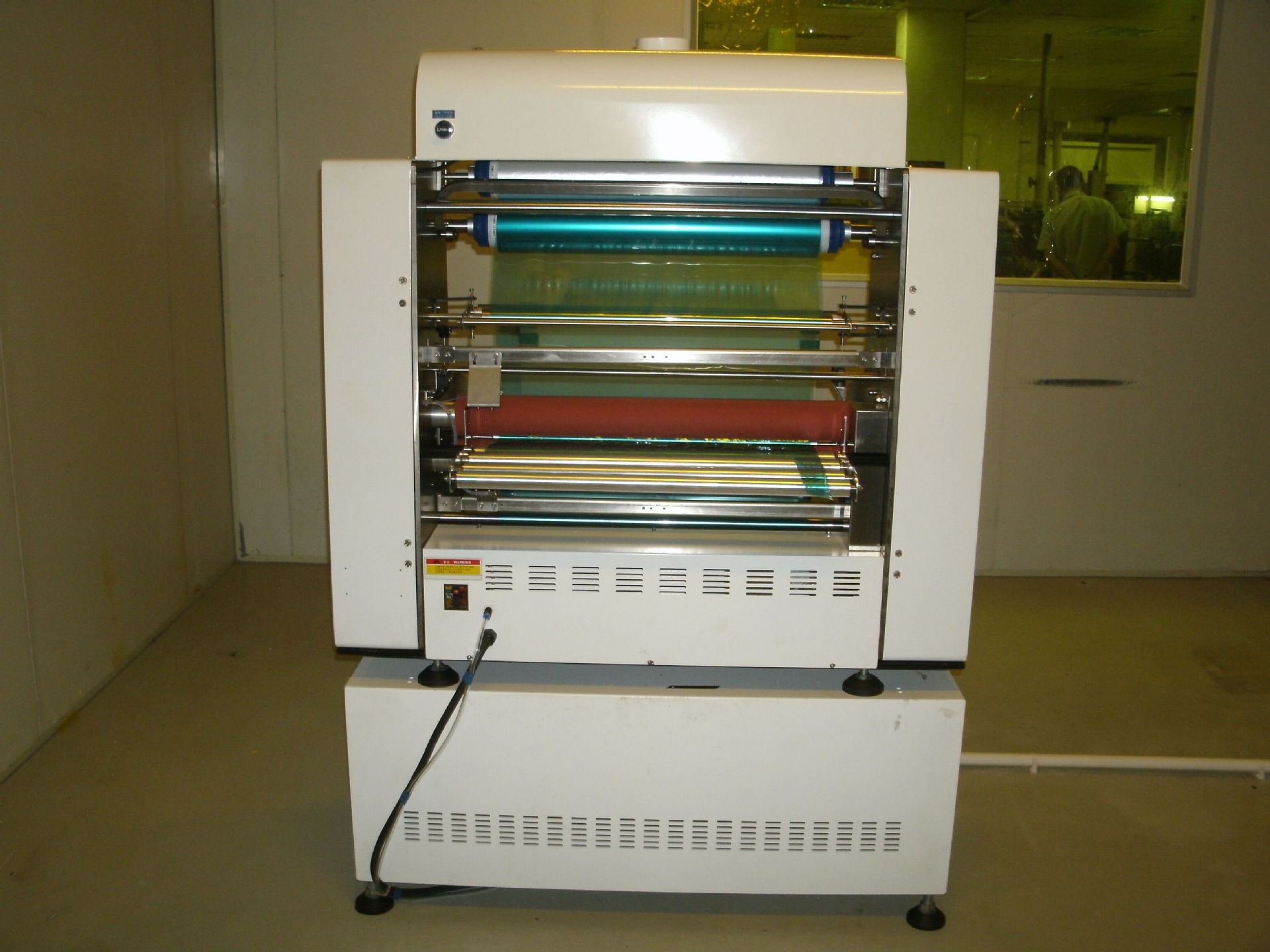 供应pcb手动压膜机,自动贴膜机及配件