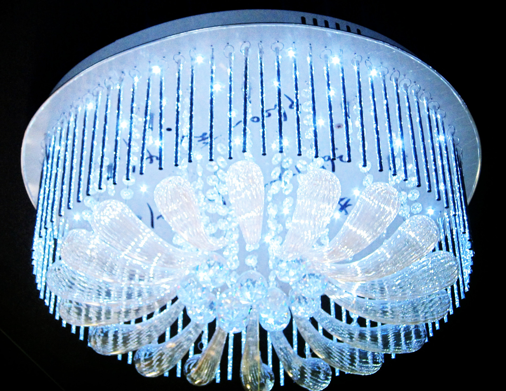 现代简约低压平板灯水晶灯吊灯客厅灯圆形吸顶灯热销led灯具