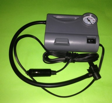 车载充气泵 汽车充气泵 充气泵 12v汽车充气泵