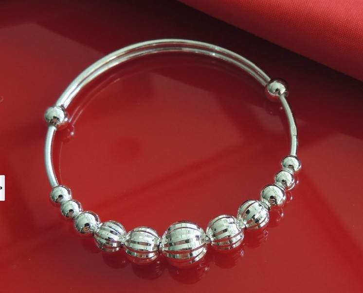 千足银大人款串珠拉环手镯