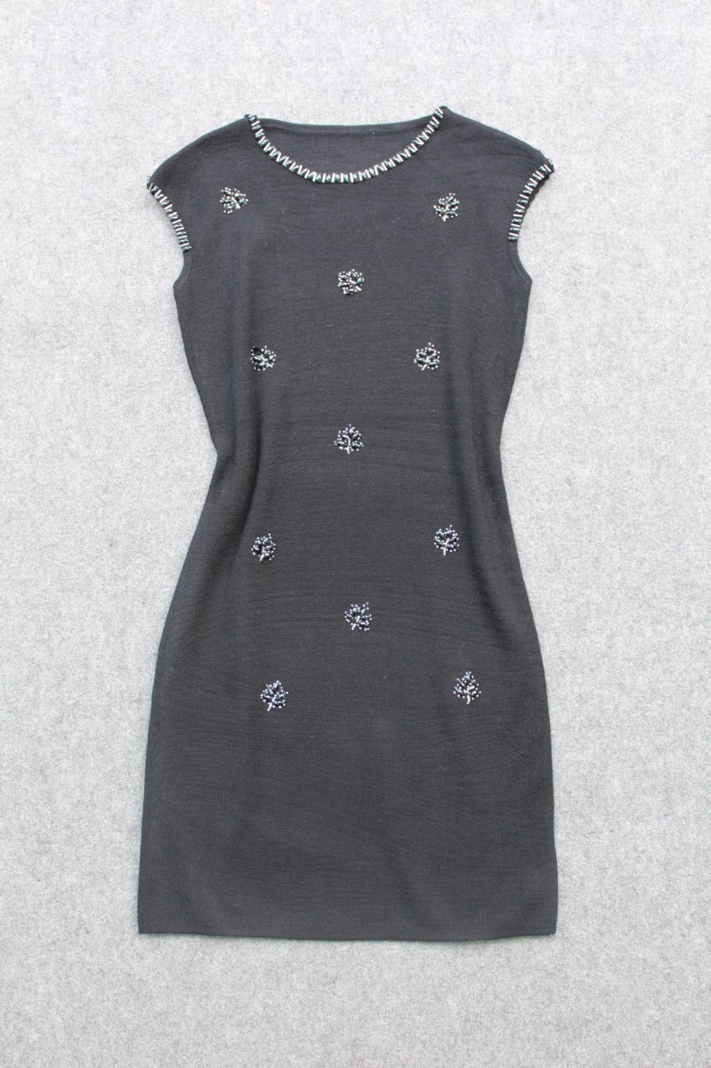 130924-02 针织钉珠连衣裙 s m l 黑色 粉色