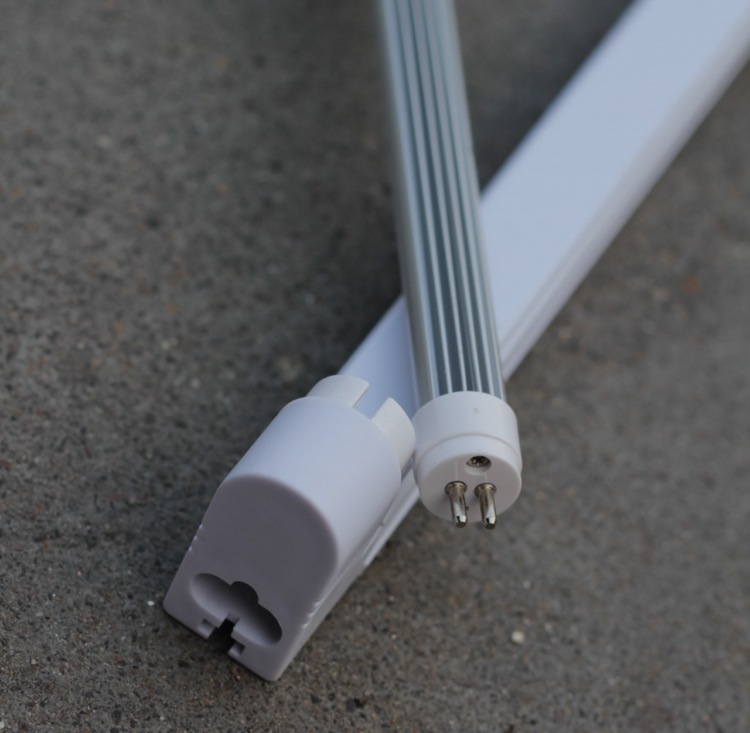 专业生产欧标t5led支架灯