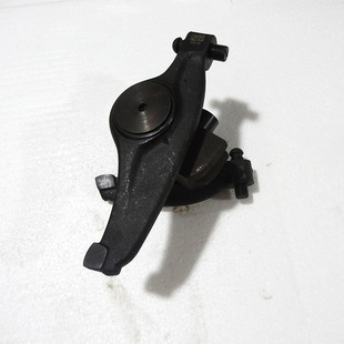 柴油机160配件 摇臂总成