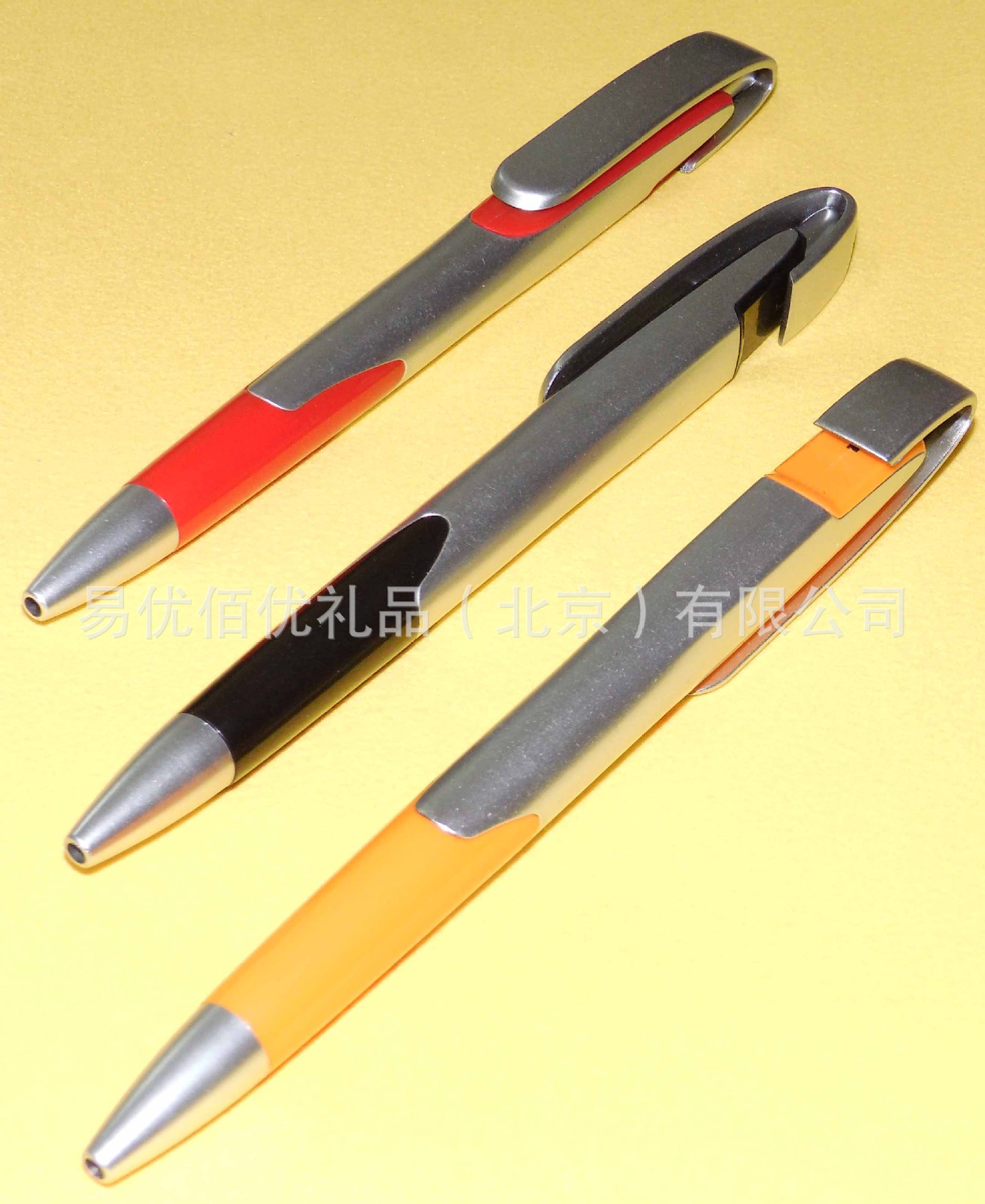 配色款圆珠笔笔夹宽大广告位丰富是促销赠品的之选