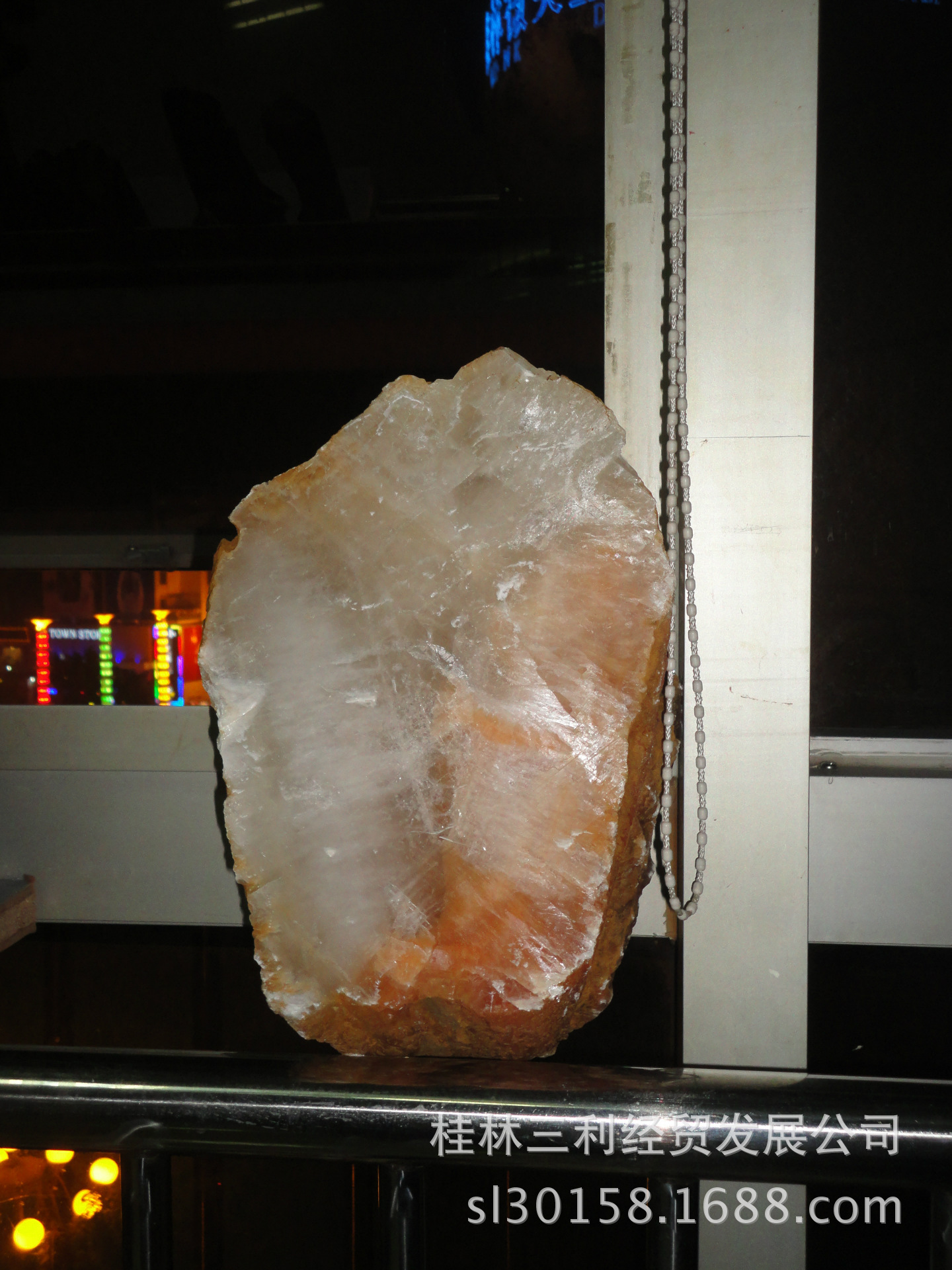 公司大量供应矿山天然"冰洲石"