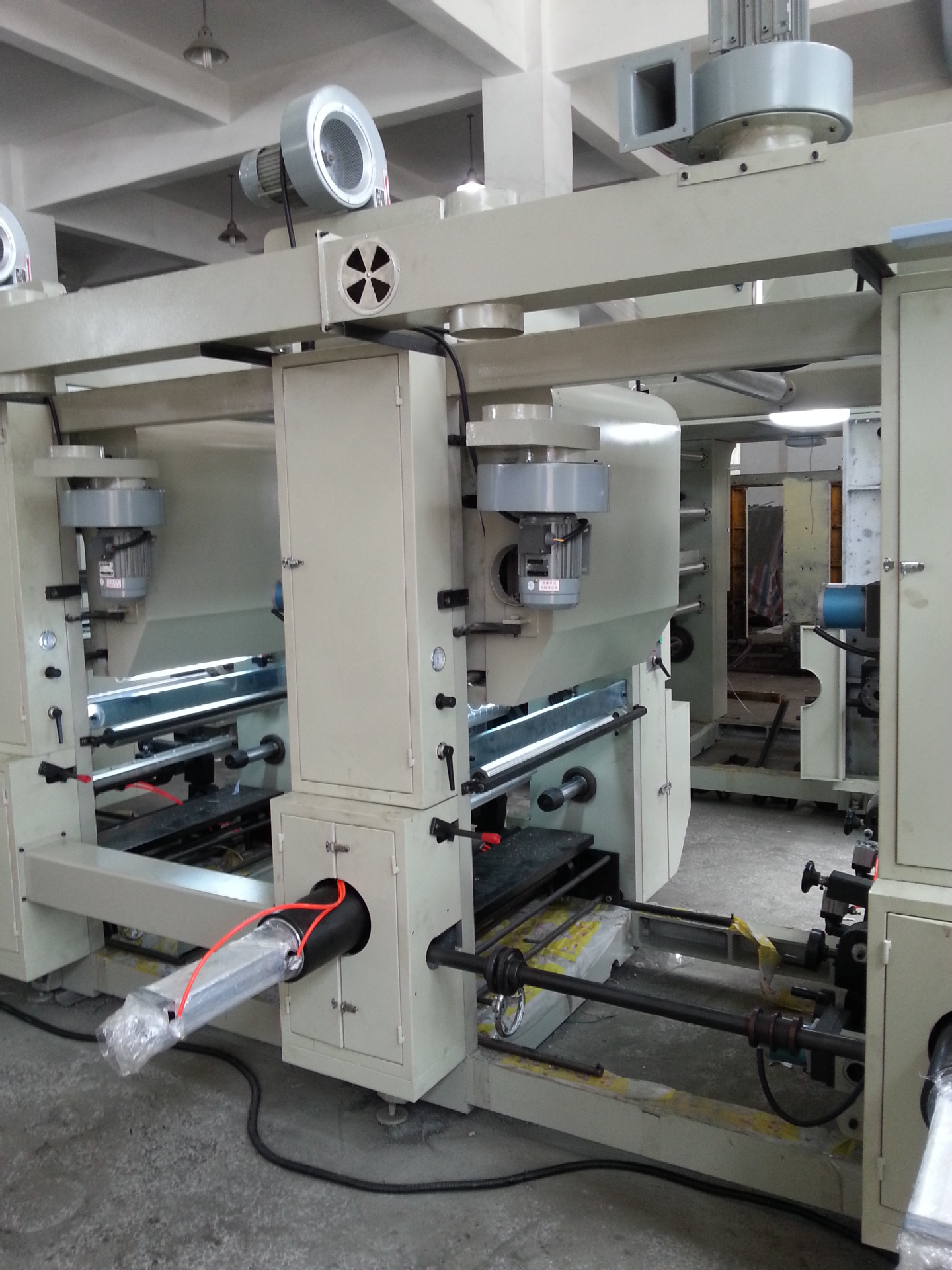 d型无轴装版电脑套色凹版印刷机