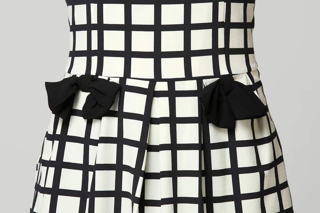 2013夏新款女装欧美走秀款大牌格子连衣裙收腰经典方格裙厂家直销