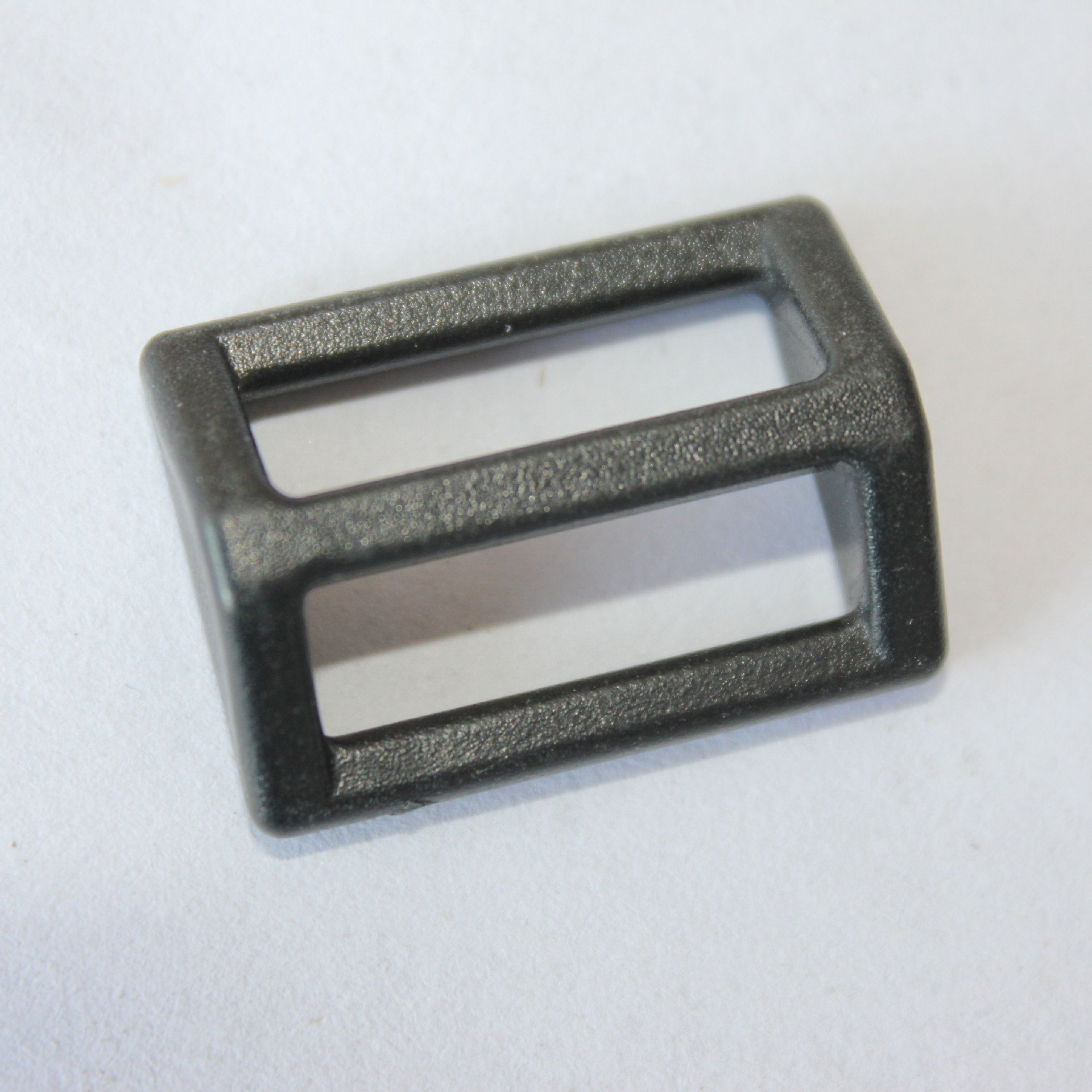 供应箱包三档日字扣,包带多用调节扣,塑料三角金塔日字扣