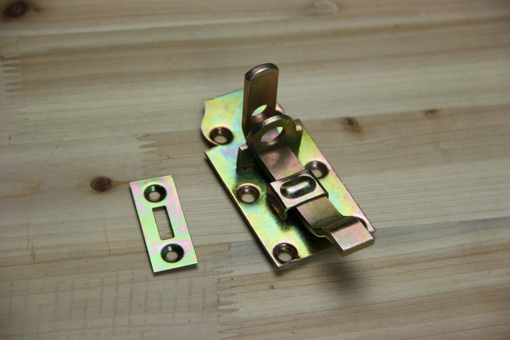 供应大量铁制新型扁插销 阳台门移门