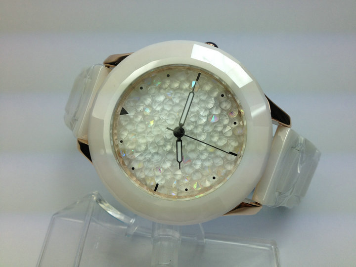 供应女表正品 高档陶瓷表 女 韩国时尚时装表 水钻表大表盘陶瓷表