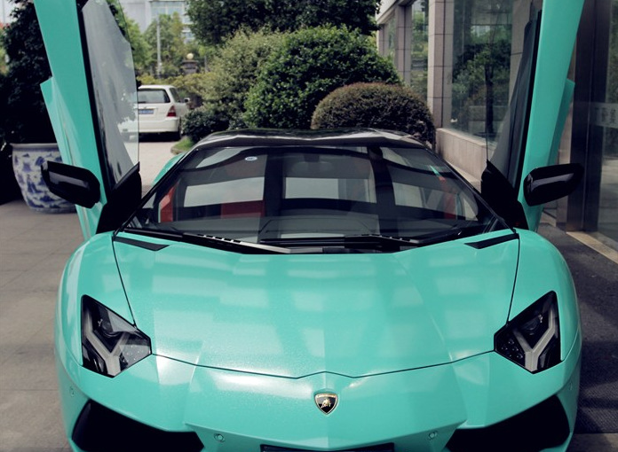 进口汽车身蒂芙尼tiffany改色膜 亮光蒂芙尼蓝色 亚光湖绿色贴膜