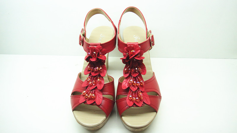 【2013真皮花朵粗跟女凉鞋】价格,厂家,图片,,广州市越秀区泊诗慕芬