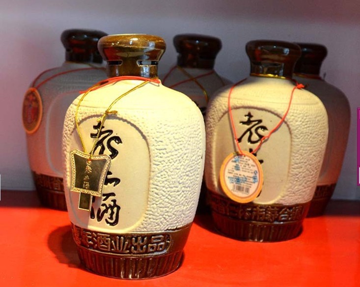 茅台镇坛装 酱香型白酒 老酒 土藏白酒 坛子老土酒 250ml 出厂价