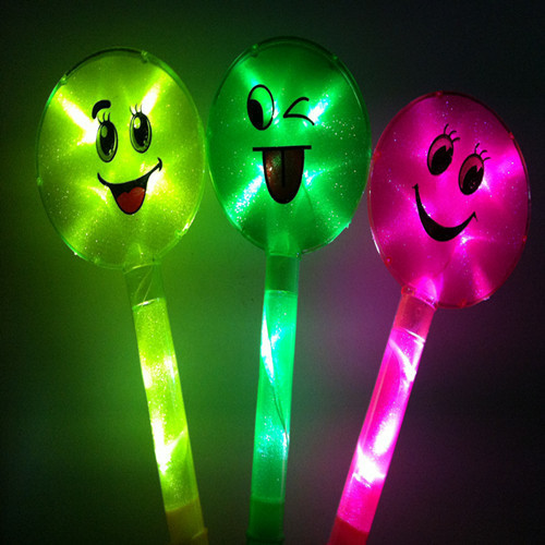大号笑脸闪光棒 荧光棒演唱会道具 发光玩具批发