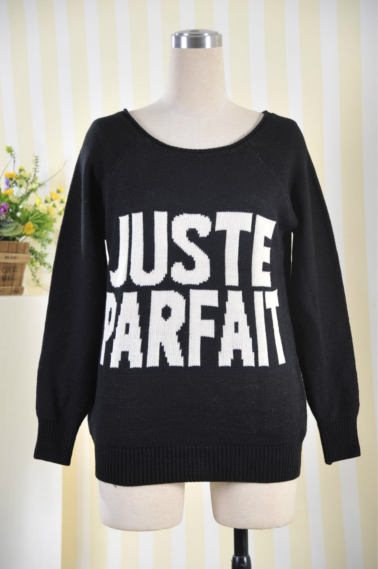 2013秋冬款时尚日韩街头风英文字母圆领长袖套头打底毛衣