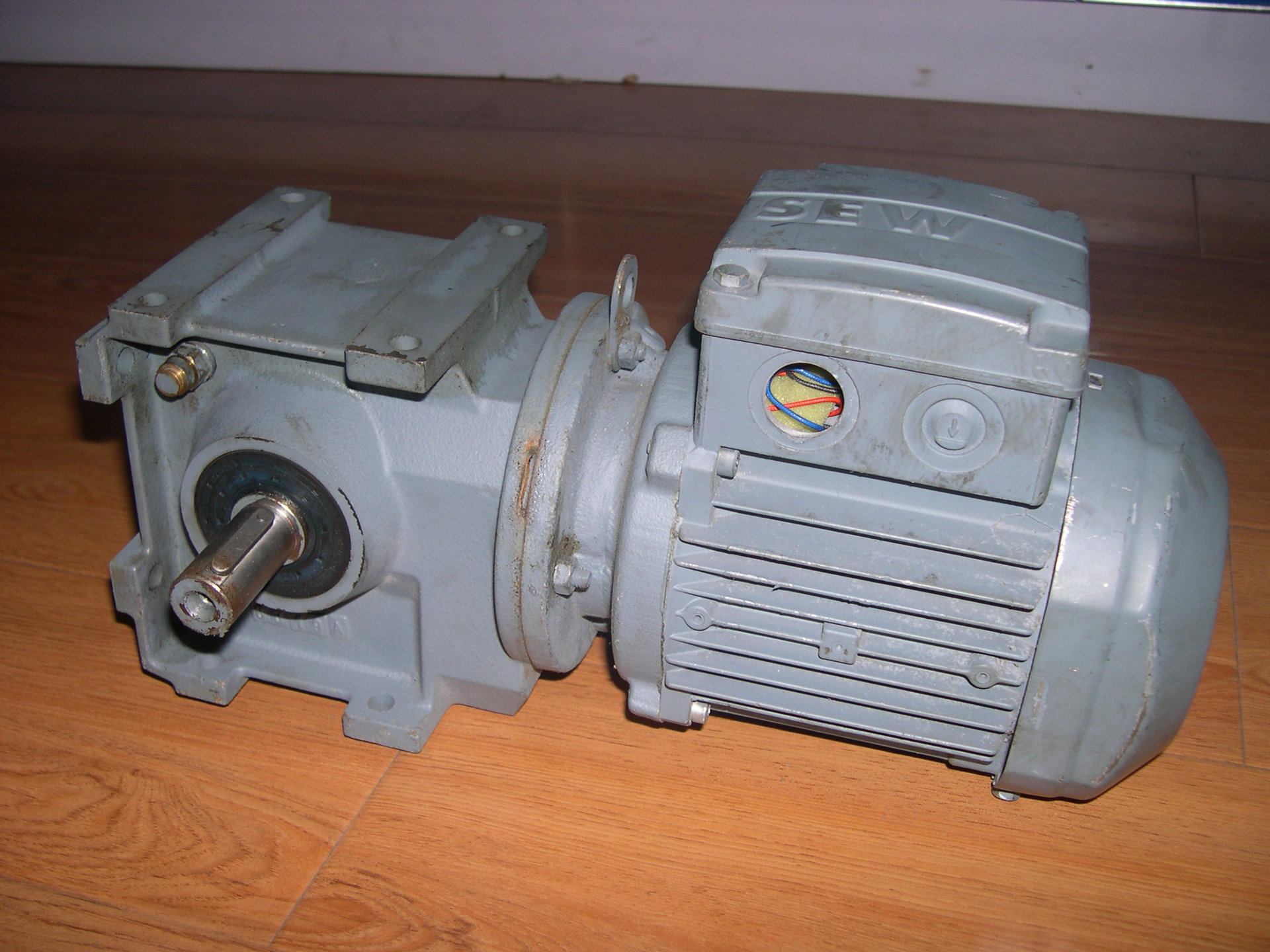 供应积压德国sew减速机