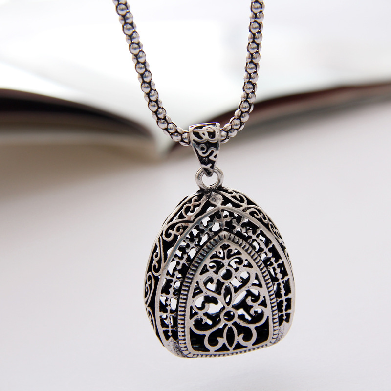 藏银吊坠 泰银镂空雕花水滴形 复古紫荆花镂空项链