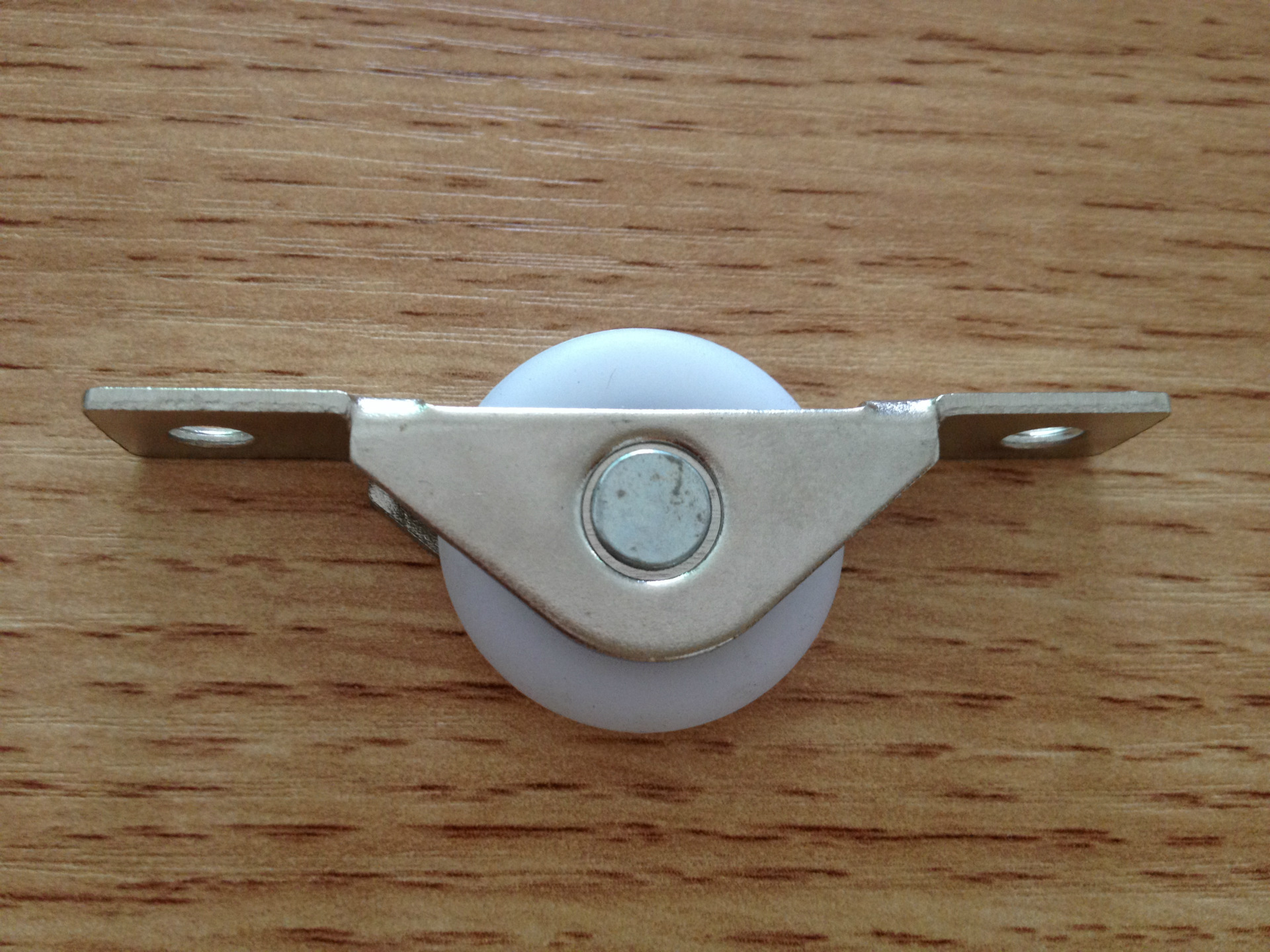 小号塑料滚轮,柜子滑轮配件,厨具设备直板轮,壁柜移门滑轮r022