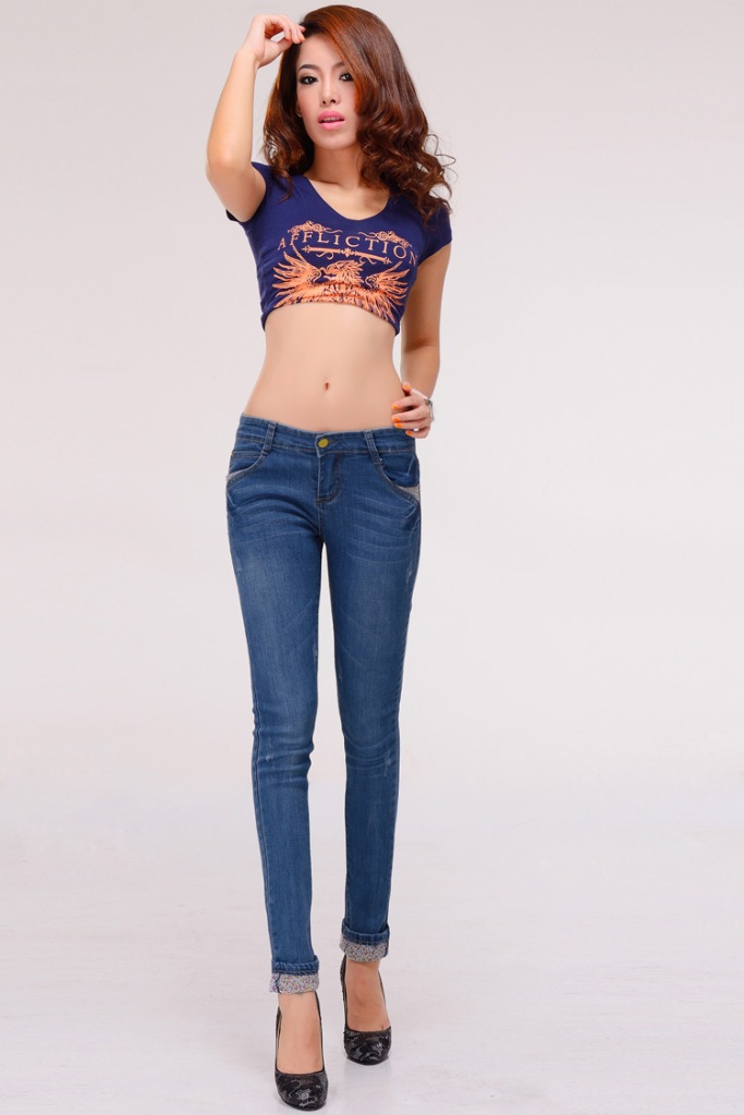 女装新款女士牛仔裤女小脚裤韩版显瘦大码铅笔裤长裤一件代发1