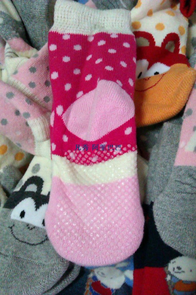袜宝宝卡通毛巾袜 脚底带脚印 0-1岁 部分微瑕-「袜子」-马可波罗网