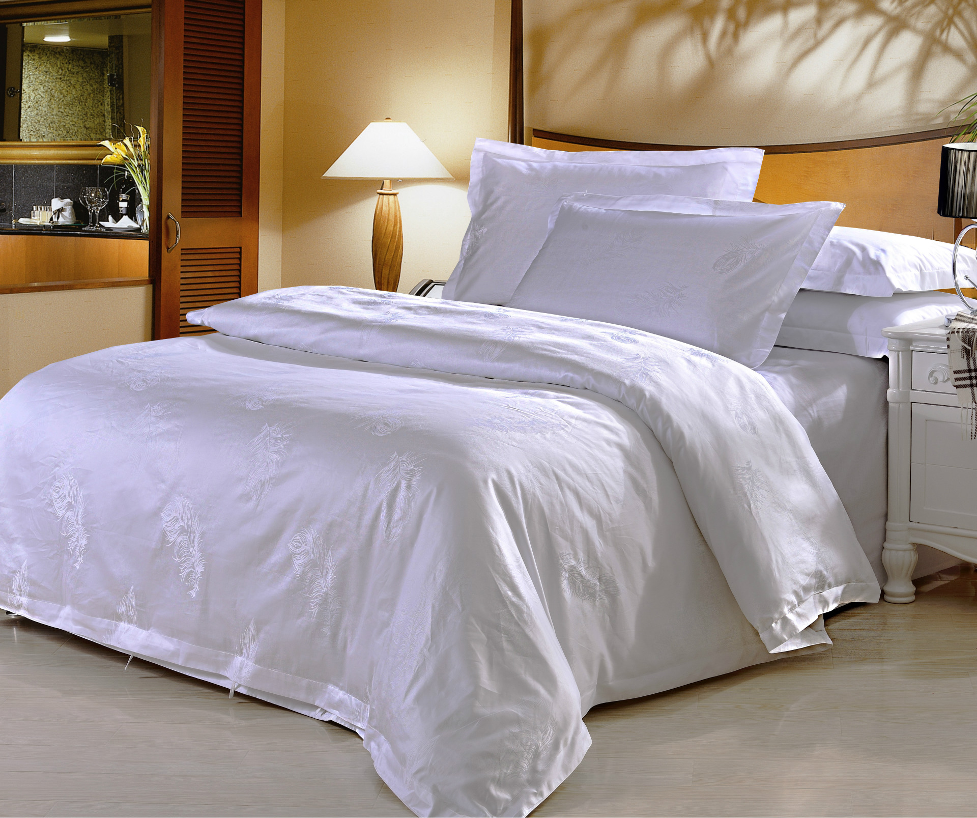 厂家生产定做加工酒店宾馆床上用品,床单被套枕套枕芯,四件套