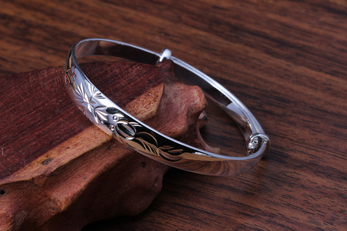 推拉活口车花鲤鱼手镯 手环 环保铜镀银镀银 纯银手镯首饰批发