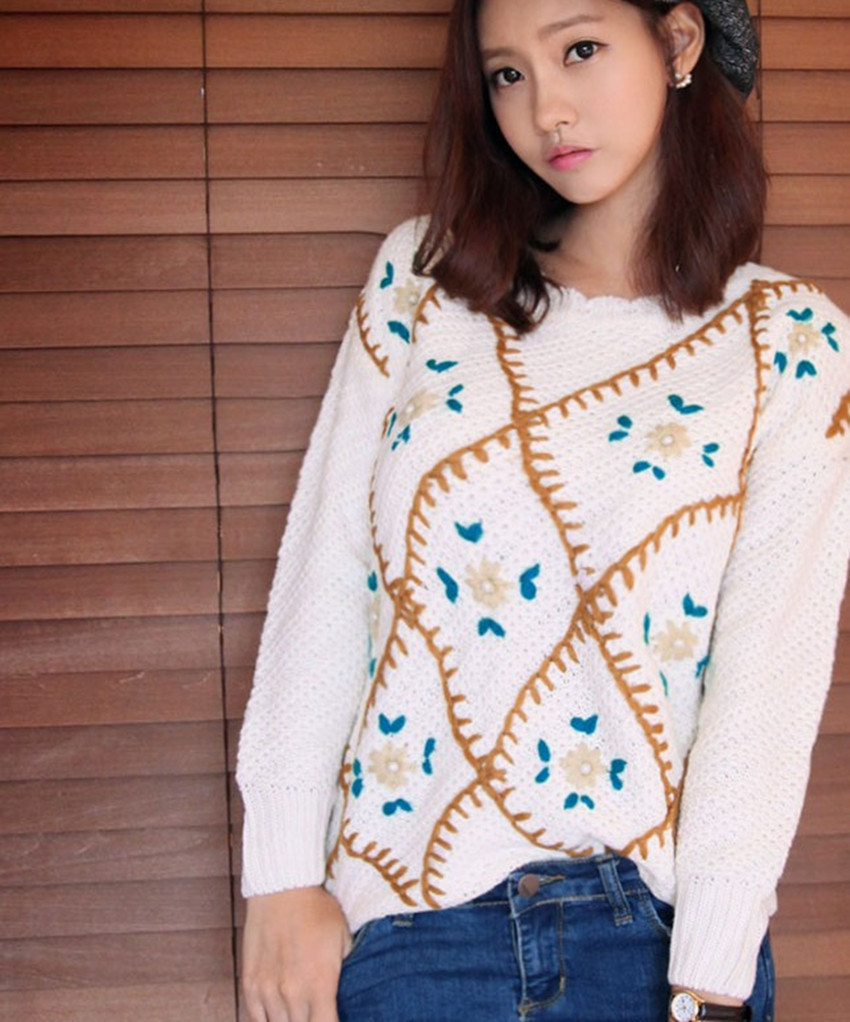 2013韩国秋冬气质清纯美少女 混色花纹菱形格子针织衫套头毛衣