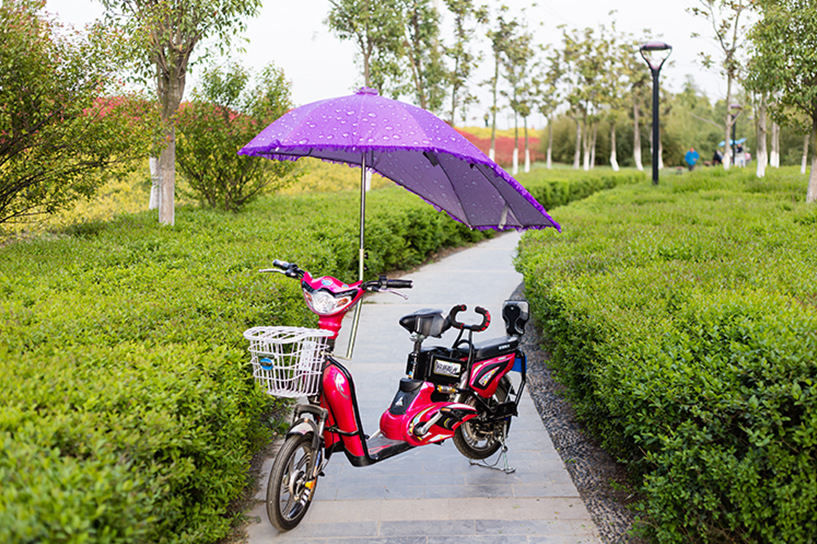 电动车摩托车花边水滴时尚方便遮阳防晒遮雨双层银胶晴雨伞