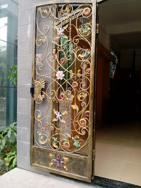 厂家供应铁艺大门,四扇折叠铁艺门,别墅大门,铁艺门,庭院大门