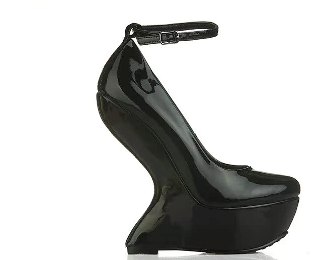 2013年新款欧美潮流异形跟坡跟高跟鞋 绑带高档漆皮女鞋