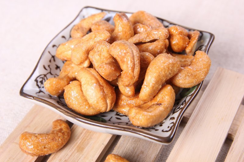 百晨食品 咪乐奇 炭烤腰果 独立包装 一箱10斤 批发 贴牌代工生产