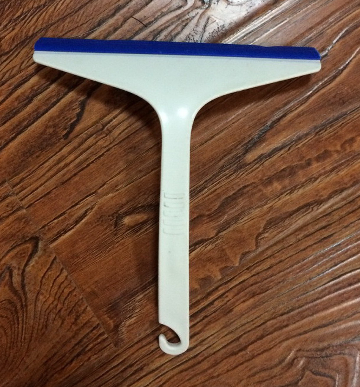 刮条部份:pvc   微信扫码直接拨打电话        台州市三福塑料厂