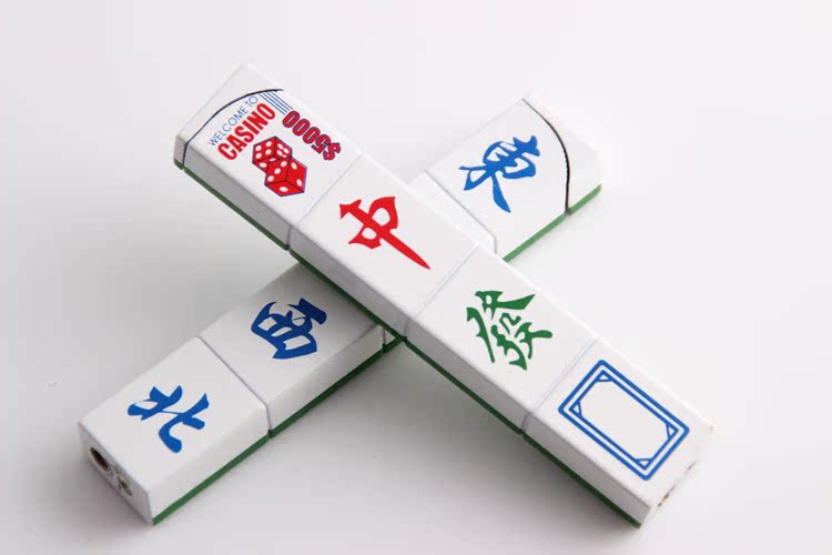 供应《新奇特》中发白麻将造型明火打火机创意个性打火机