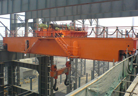 yz型7520吨四梁铸造桥式起重机桥式起重机起重机械机械钢箱