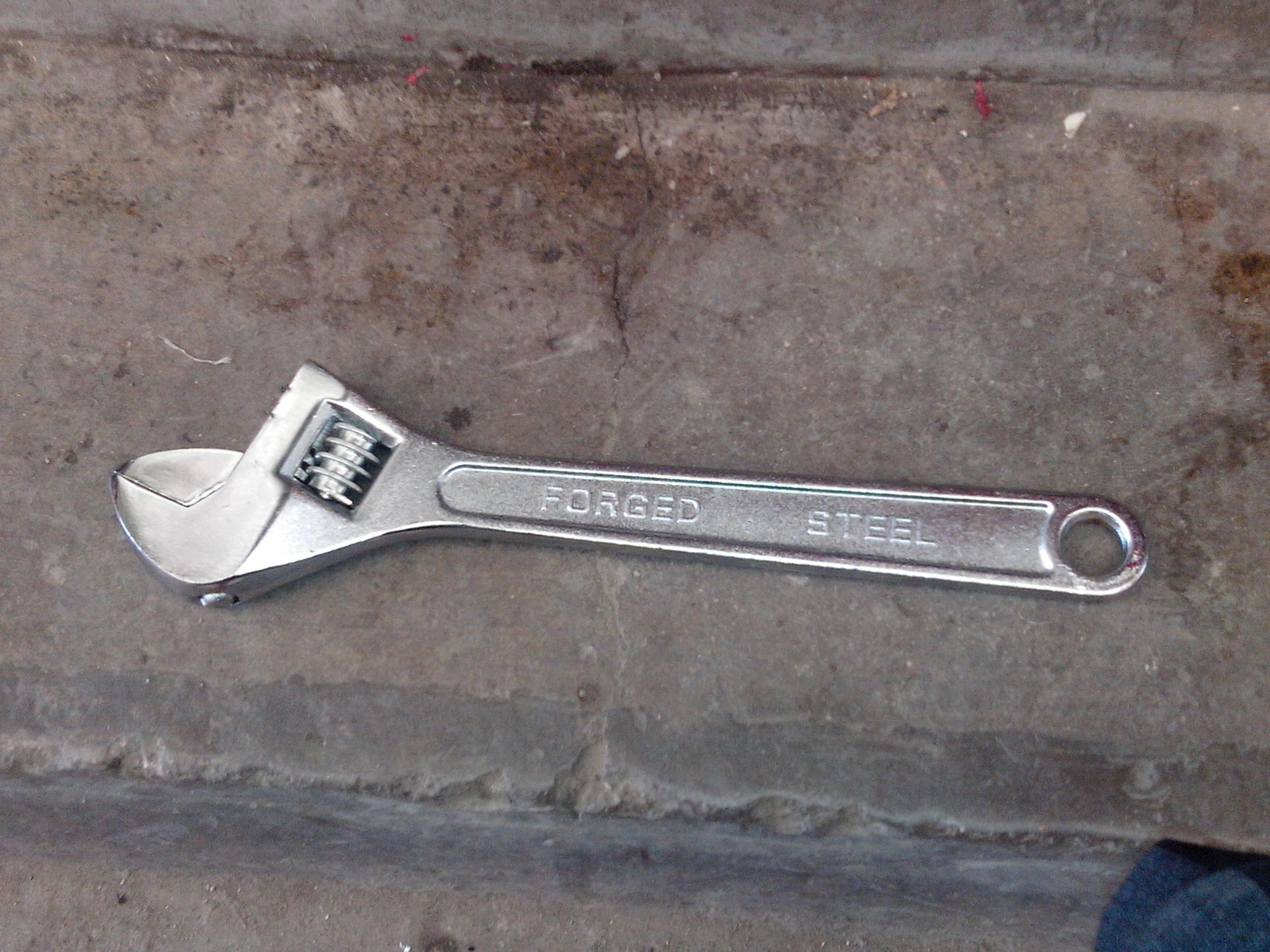 12寸活口扳手 活动扳手 镍铁合金活口扳手 黑镍活扳手 开口扳手