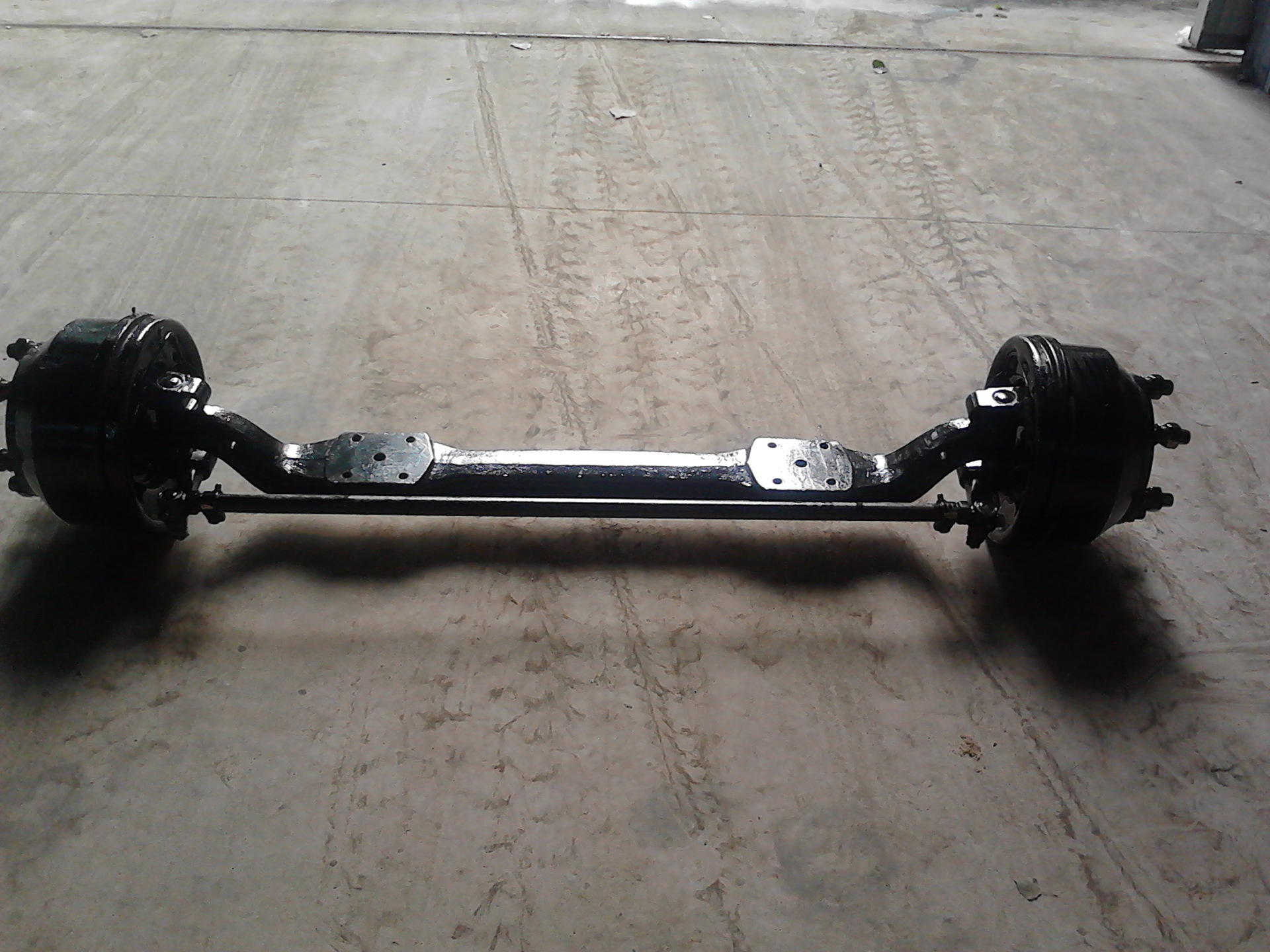 冲压及焊接,总装线4条,工程技术人员,检测手段齐全,属全国汽车,车桥