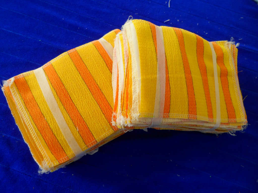 卫浴必备家居用品2013特价一次性黄杠皮筋口澡巾